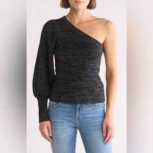 ✨7 For All Mankind One-Shoulder Sweater Size XS